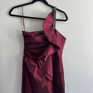 Kay Unger New York Satin One Shoulder Floor-Length Ruffled Formal Evening Dress